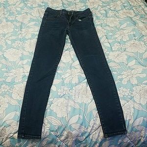 Women's skinny jeans